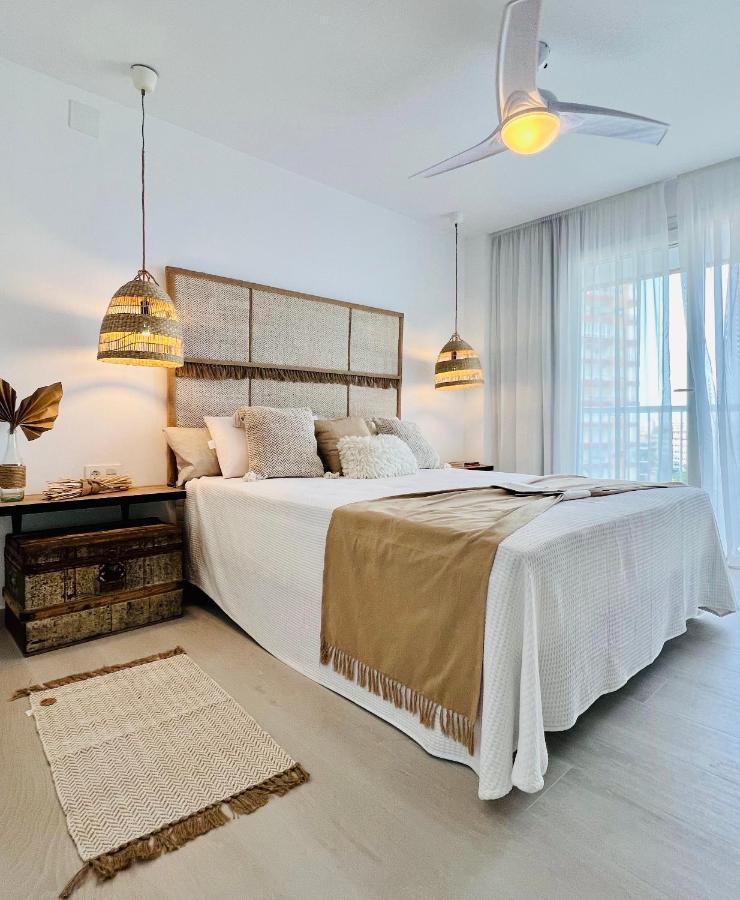 베날마데나코스타 7º Cielo 1ª Linea De Playa. Puerto Marina. Wifi 아파트 외부 사진